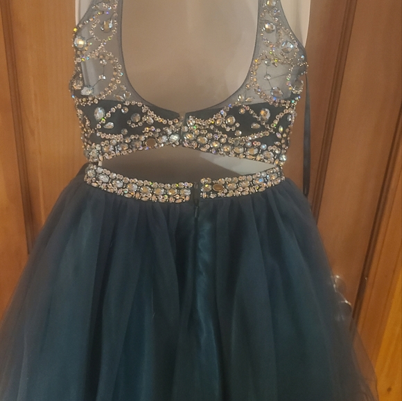 Homecoming Dress - Picture 6 of 7